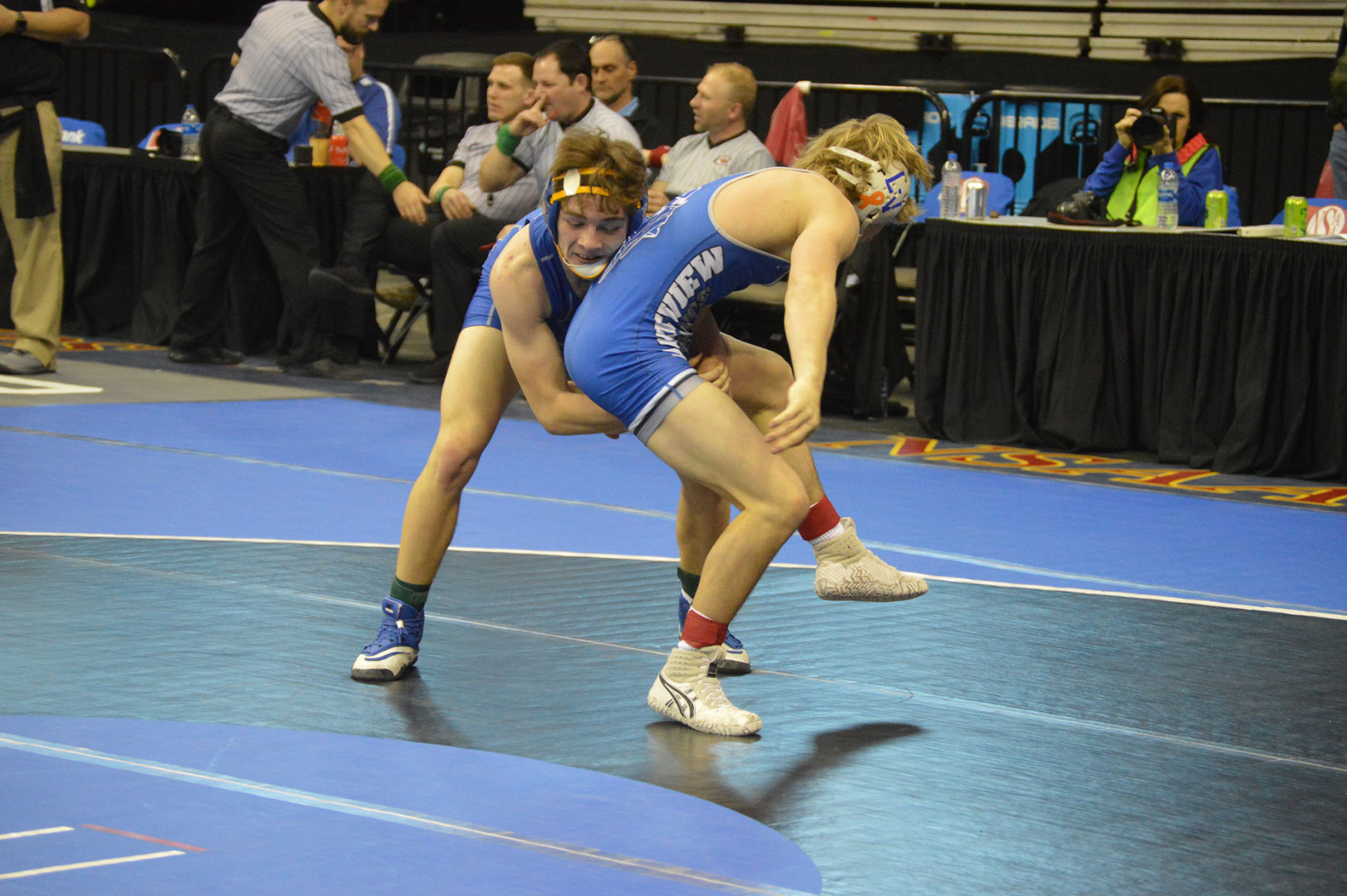 PHOTOS: State Wrestling Day 1